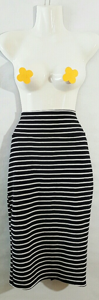 Black & White High Waisted Skirt